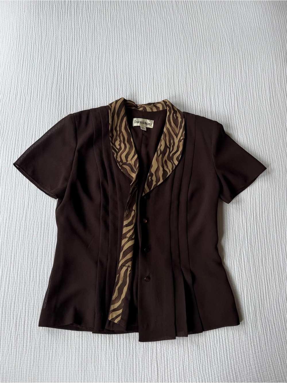Vintage Y2K Brown Zebra Print Button Up Blouse Size 8